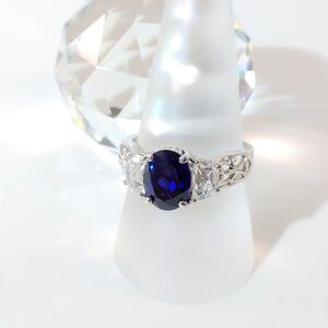 Sapphire 2.5 Carats Ring Size 8